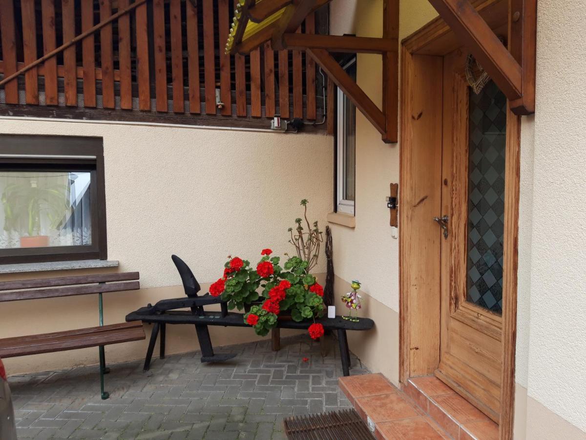 Ferienwohnung Jahns Hof Рудольштадт Екстер'єр фото